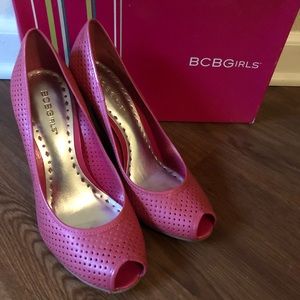 Women’s Pink heels